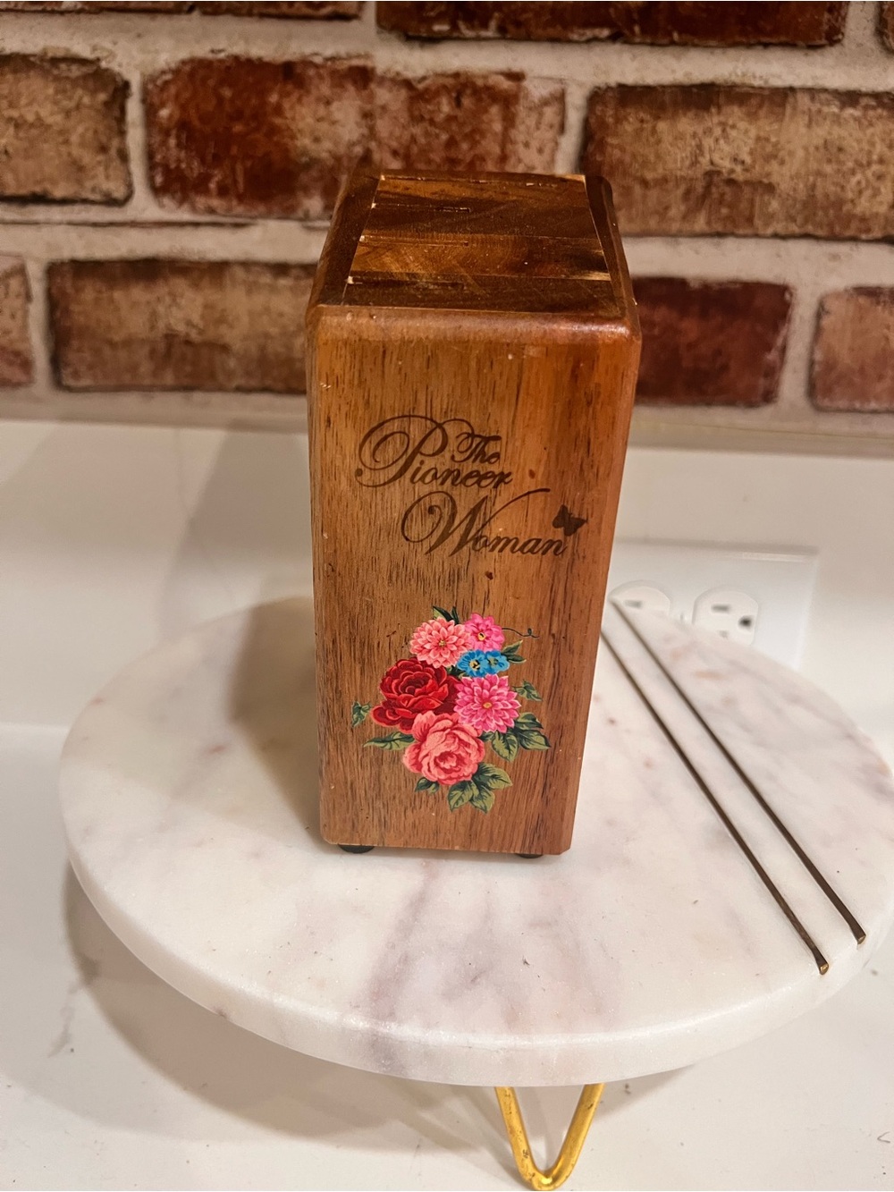 The Pioneer Woman Rosewood Floral Block in Pink & Red